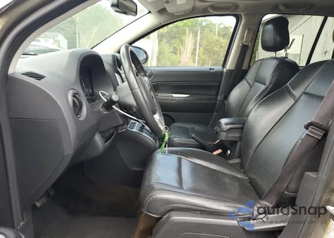 2016 Jeep Compass Latitude из США, поврежденный, VIN 1C4NJDEB9GD552703